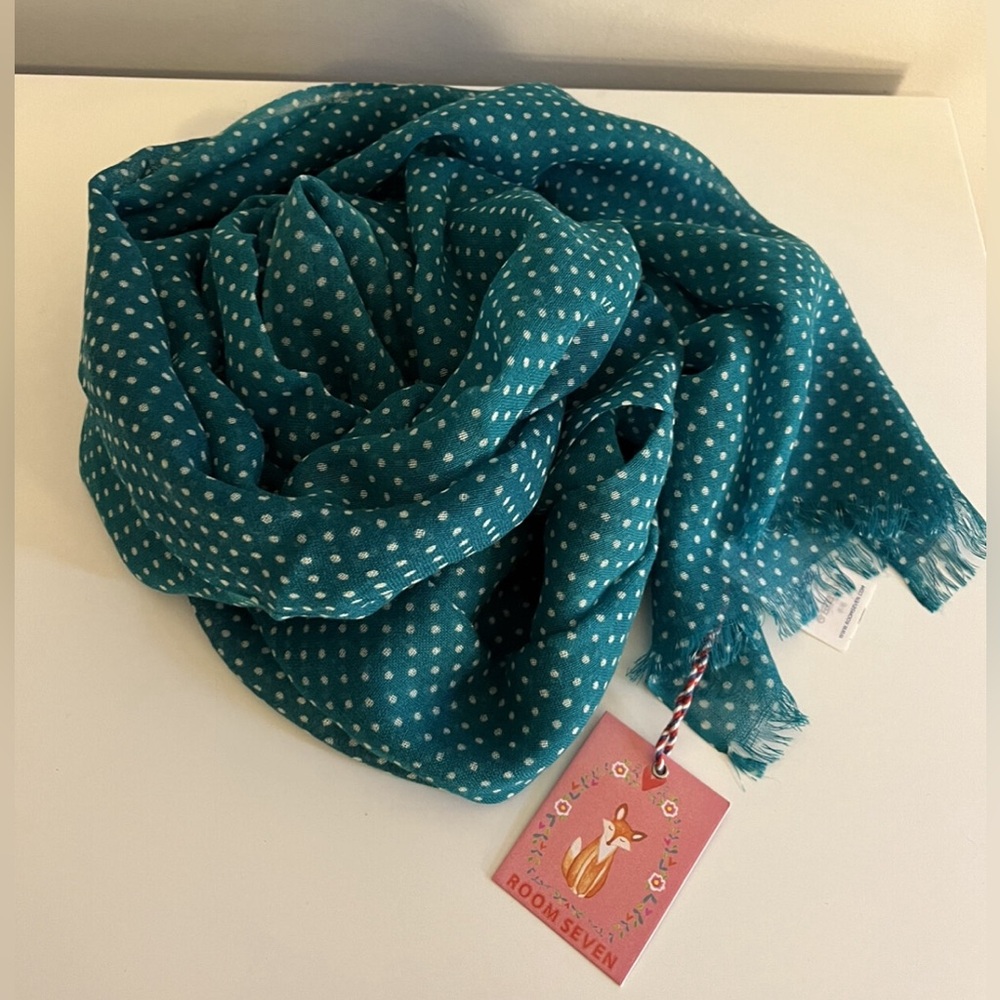 Room Seven Scarf Polkadots Oilily NWT!